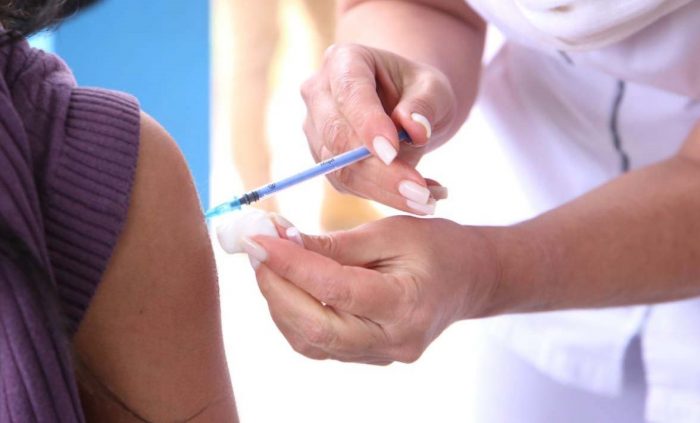 Minsal activa refuerzo de vacuna contra el sarampión: revisa si te corresponde