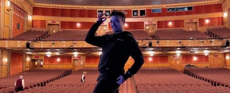 Chileno en Off-Broadway