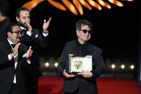 Cannes otorga la Palma de Oro a 'Un simple accident', del iraní Jafar Panahi