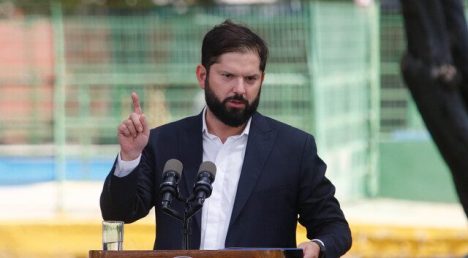 Boric condenó ataque a funcionarios de Cesfam en Ercilla: "El Estado hará valer el peso de la ley"