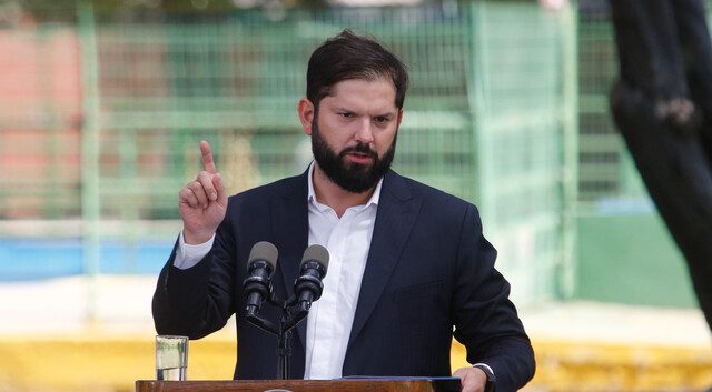 Boric condenó ataque a funcionarios de Cesfam en Ercilla: “El Estado hará valer el peso de la ley”