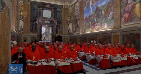 En Vivo: Cardenales están la Capilla Sixtina para el inicio del cónclave en medio de expectación