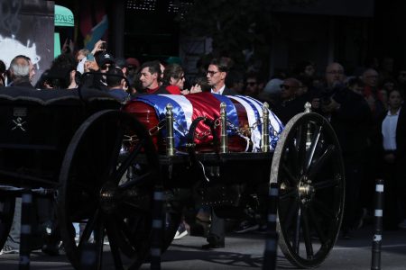 Comienza el cortejo fúnebre del expresidente uruguayo José Mujica