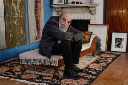 Zurita: "Mientras haya un solo ser que sufre, la poesía seguirá siendo el arte del futuro"
