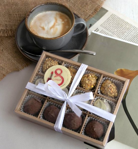 Sabores que abrazan y sorpresas inolvidables: regalos para consentir a una mamá gozadora