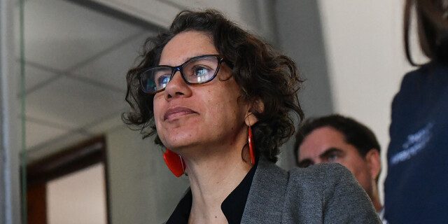 Ministra del Medio Ambiente enfrenta presión oficialista tras fracaso de inversiones chinas en litio