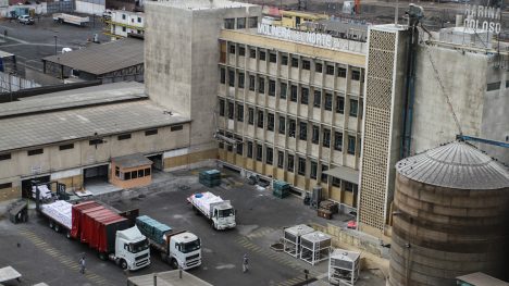Ex Molinera de Antofagasta renace como sede de la Bienal Internacional SACO 1.2