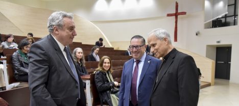 Universidad chilena destaca reciente vínculo con nuevo papa León XIV
