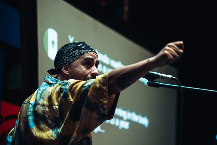 Marcélico Cástrico posiciona a Chile en el Top 5 del Mundial de Poesía Slam 2025