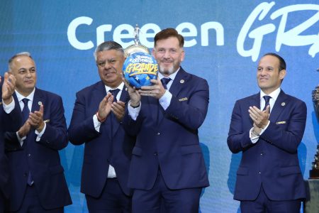 Conmebol en la mira: la denuncia que afecta a su presidente, Alejandro Domínguez