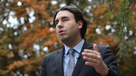 Mirosevic dice que si Tohá no gana se hace "cuesta arriba" ganarle a la derecha en la presidencial