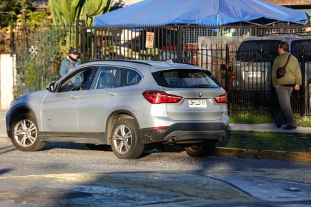Encerrona en Ñuñoa: delincuentes encañonan a víctima y le roban su auto
