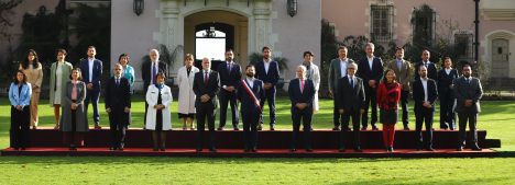 Cuenta Pública: la última foto oficial del Presidente Boric con sus ministros en Cerro Castillo