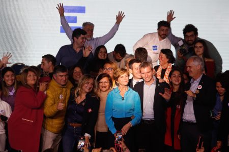 El “por qué no te callas” de Matthei y el giro de su campaña: salir a competir con Kast