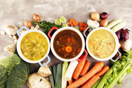 Cómo mantener una alimentación saludable y no sucumbir al frío
