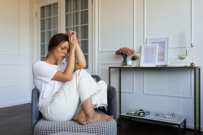 Cortisol en mujeres: mitos, verdades y cómo manejar esta hormona que impacta el peso y el ánimo