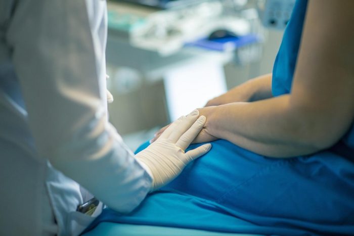 Qué es la Amiloidosis Hereditaria por Transtiretina: síntomas, diagnóstico y tratamiento