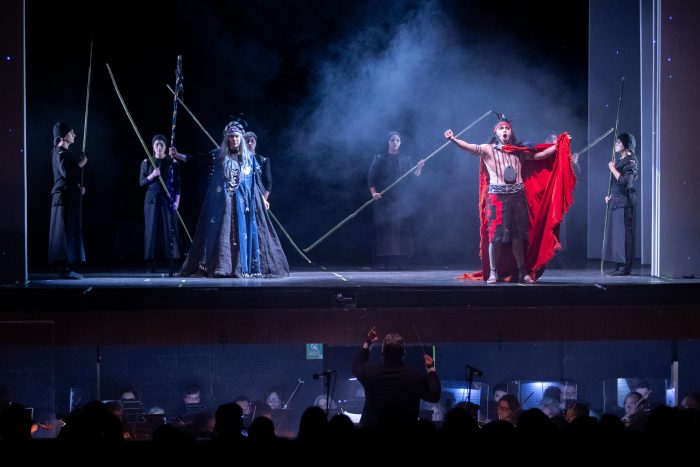 Ópera “Llacolén” deslumbró al público en su debut en el Teatro Universidad de Concepción