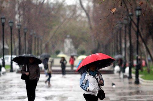 En unas horas comienza la lluvia: la comuna de Santiago que tendrá más precipitaciones esta semana