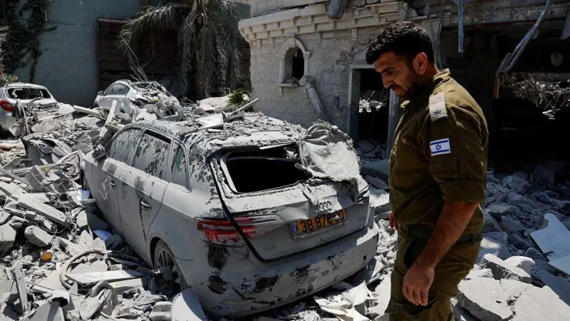 Ataques entre Israel e Irán dejan ya al menos 138 víctimas fatales