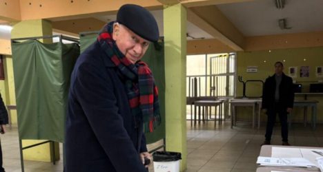 Ricardo Lagos Escobar reaparece para votar en las primarias presidenciales