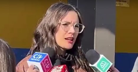Camila Vallejo (PC) reaparece en votación de primarias y prepara su regreso a La Moneda