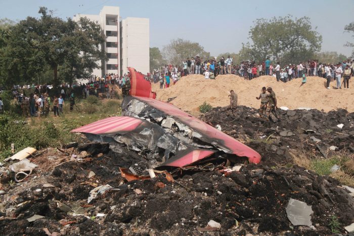 Se estrella un avión de Air India con más de 200 pasajeros a bordo