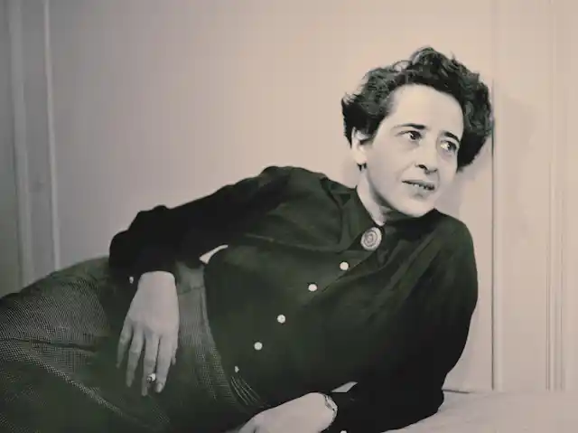A 50 años de su muerte: U. de Chile y U. A. Ibáñez organizan las VIII Jornadas Hannah Arendt