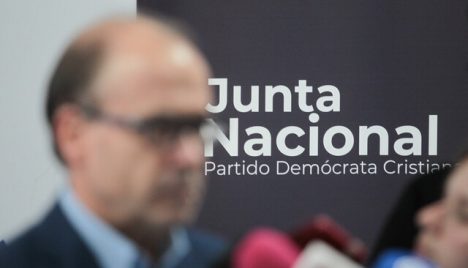 DC reabre debate interno y mayoría por ahora se inclina por no respaldar a Jeannette Jara