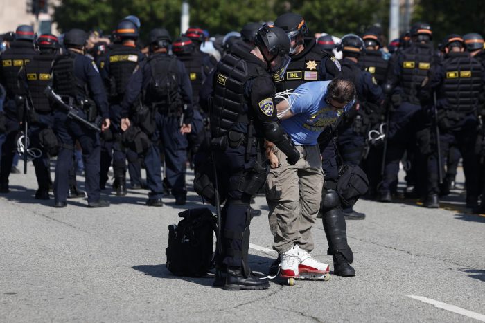 Las protestas contra la política migratoria de Trump se extienden a varias ciudades de EEUU