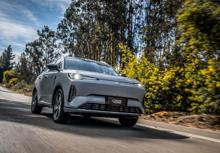 Autos híbridos ganan terreno en Chile: con lanzamiento del nuevo CS55 Plus IDD