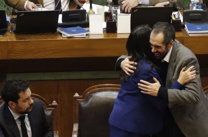 Punto para el Gobierno: TC rechaza requerimiento contra ley de permisos sectoriales