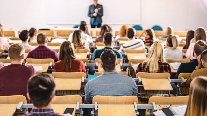 Becas de movilidad internacional fortalecen vínculos entre programas de posgrado en Iberoamérica