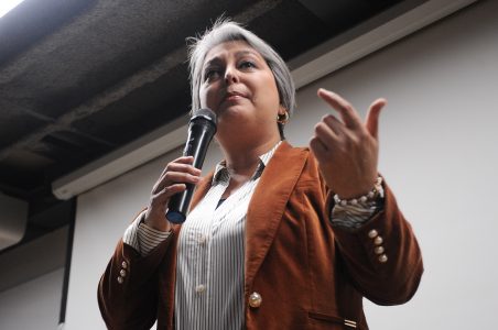 Criteria: Jara dobla preferencias presidenciales pero cae en balotaje y 55% "nunca votaría por ella"