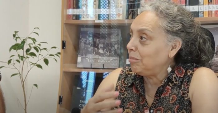 “Otros fuegos ardían”, cuentos de Flavia Radrigán: historias de cuatro mujeres y sus circunstancias