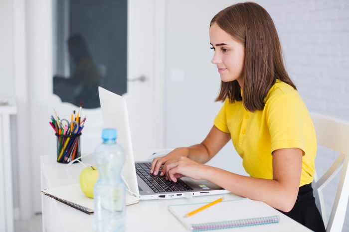 ¿Herramienta o atajo? La IA y el debilitamiento del pensamiento crítico