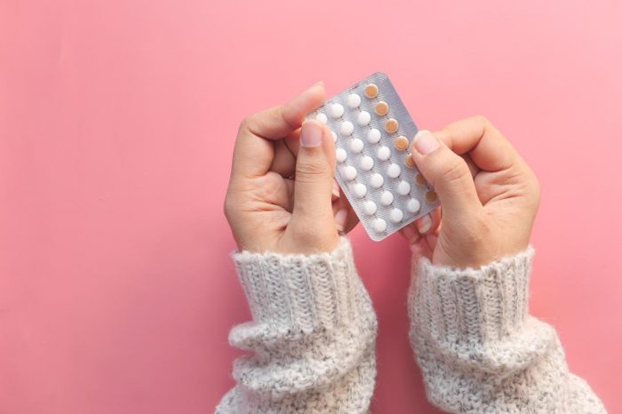 Estudio revela por qué el 83,5 % de jóvenes abandona las pastillas anticonceptivas en Chile