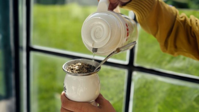 Mate y salud femenina: una infusión que regula el apetito, la glucosa y protege el corazón