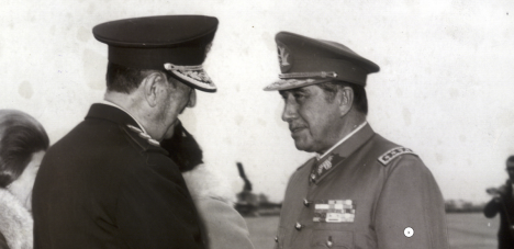 La secreta venta de armas de Perón a Pinochet en 1973