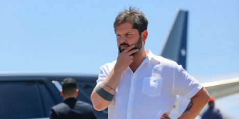¿Boric al Bicentenario boliviano? Las señales de un posible viaje a Sucre en agosto