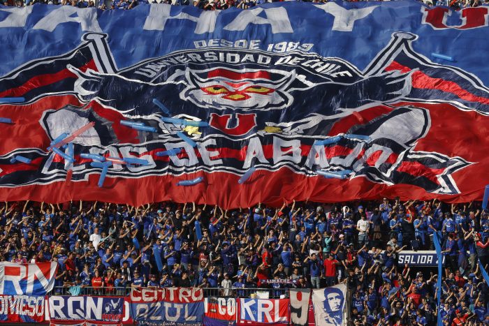 Justicia brasileña condena a dos hinchas chilenos por racismo en encuentros de fútbol