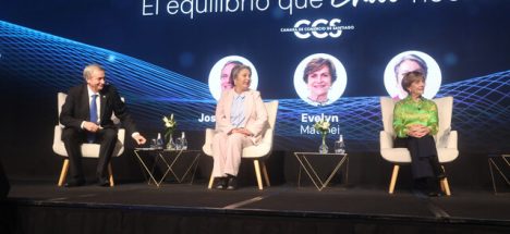 "No soy Maduro ni Chávez": Jara enfrenta a Kast y Matthei en round sobre economía y empleo