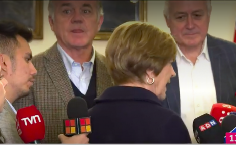 "Basta": Matthei vuelve a evadir pregunta sobre desplome de su campaña presidencial en encuestas