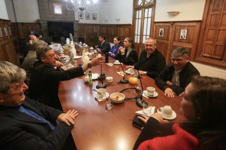 Centroizquierda enfrenta semana clave y avanza en las negociaciones para lista única parlamentaria