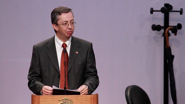 Fallece a los 60 años el economista y exsubsecretario Tomás Flores (UDI)