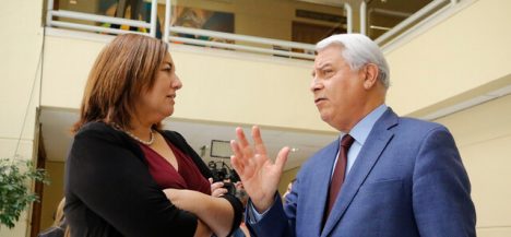 Round en el PS: Naranjo acusa hostigamiento y Vodanovic responde que "ya está en edad de jubilación"