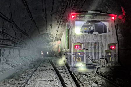 Codelco advierte: próximas 48 horas son vitales para contactar a los 5 desaparecidos en El Teniente