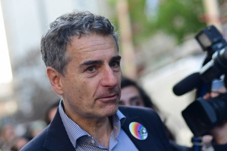 Andrés Velasco dice que la economía se "fue al carajo": "Sin reforma política esto vale hongo"