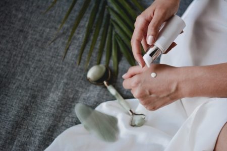 El cuidado de la piel más allá de lo estético: conoce algunas soluciones dermatológicas confiables