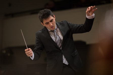 Maestro Helmuth Reichel Silva vuelve a dirigir a Orquesta Sinfónica Nacional de Chile tras seis años